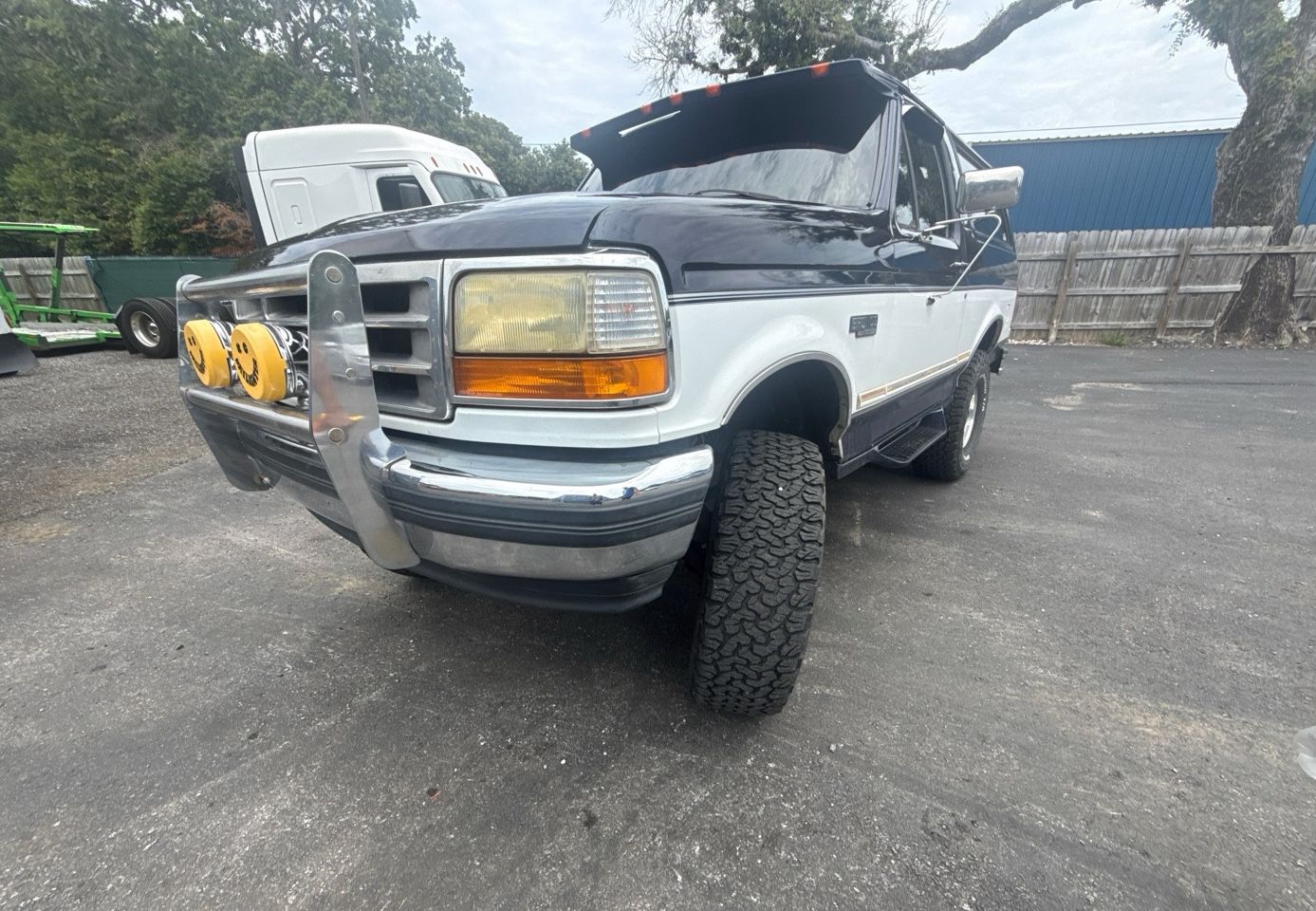 1995 Ford Bronco picked up on the Gulf Coast for delivery in Arizona